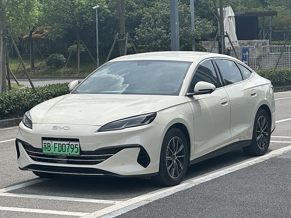 BYD Seal 06 DM-i 004.jpg — illustrative photo, not partner inventory