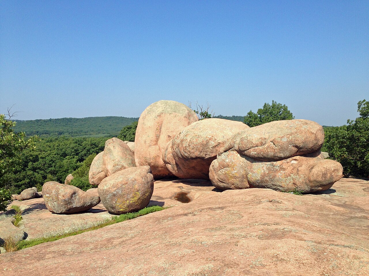 The Elephant Rocks — illustrative photo, not partner inventory