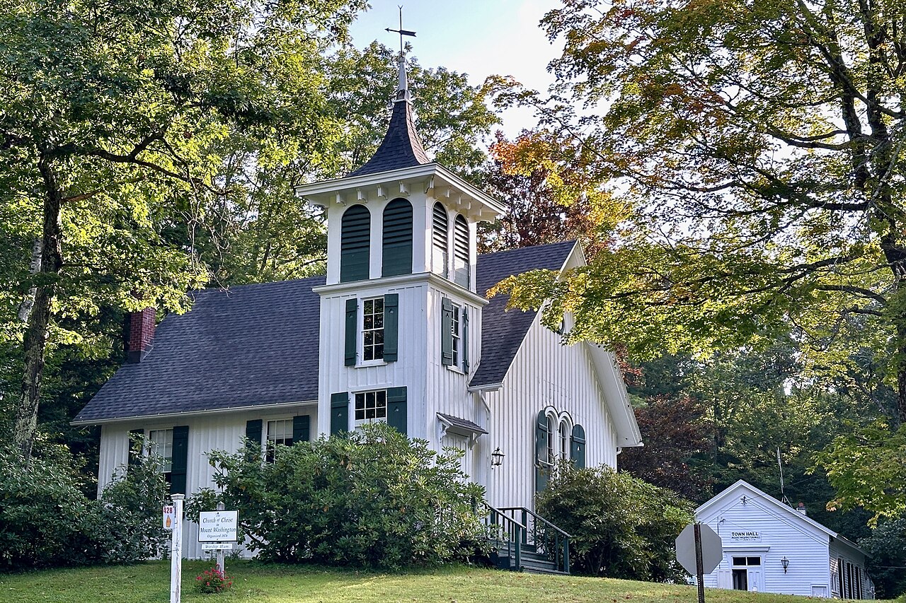Church of Christ and Town Hall, Mount Washington, MA, illustrative activity photo