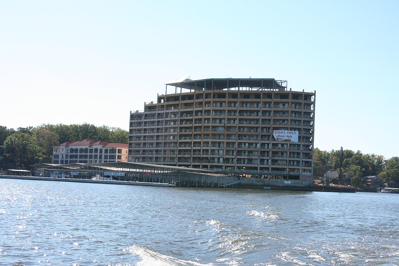Lake of the Ozarks, MO Houses 08, illustrative activity photo
