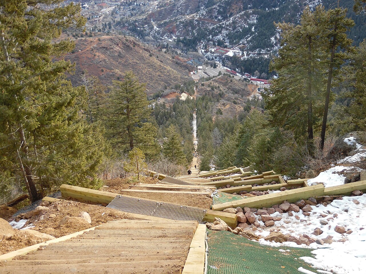Looking down the Manitou Springs Incline from Barr Trail Bailout — illustrative photo, not partner inventory