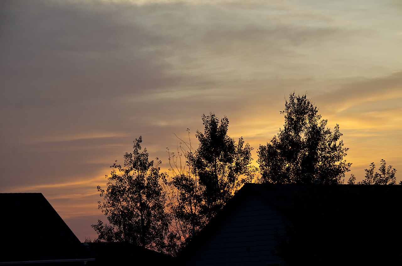 Bozeman sunset - Bozeman Montana - 2013-07-02 (9272948844), illustrative photo