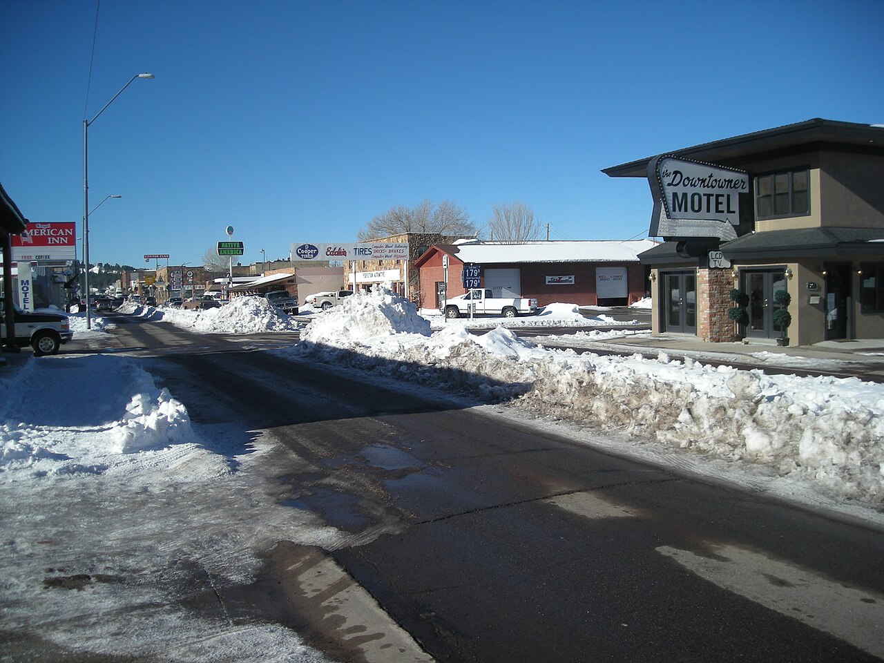 Snowy Route 66 through Williams 2, illustrative activity photo