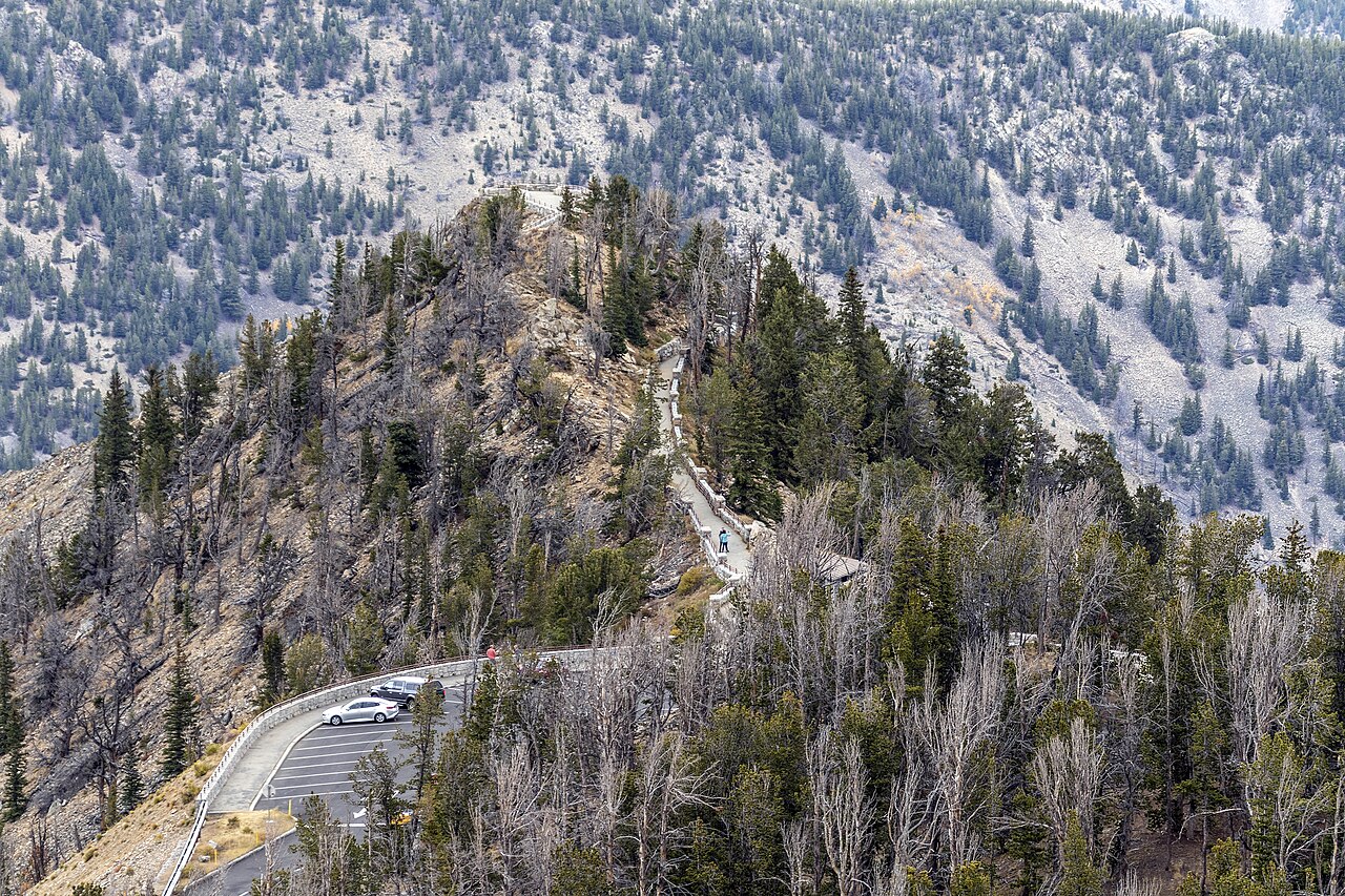 Beartooth Highway overlook MT1, illustrative activity photo