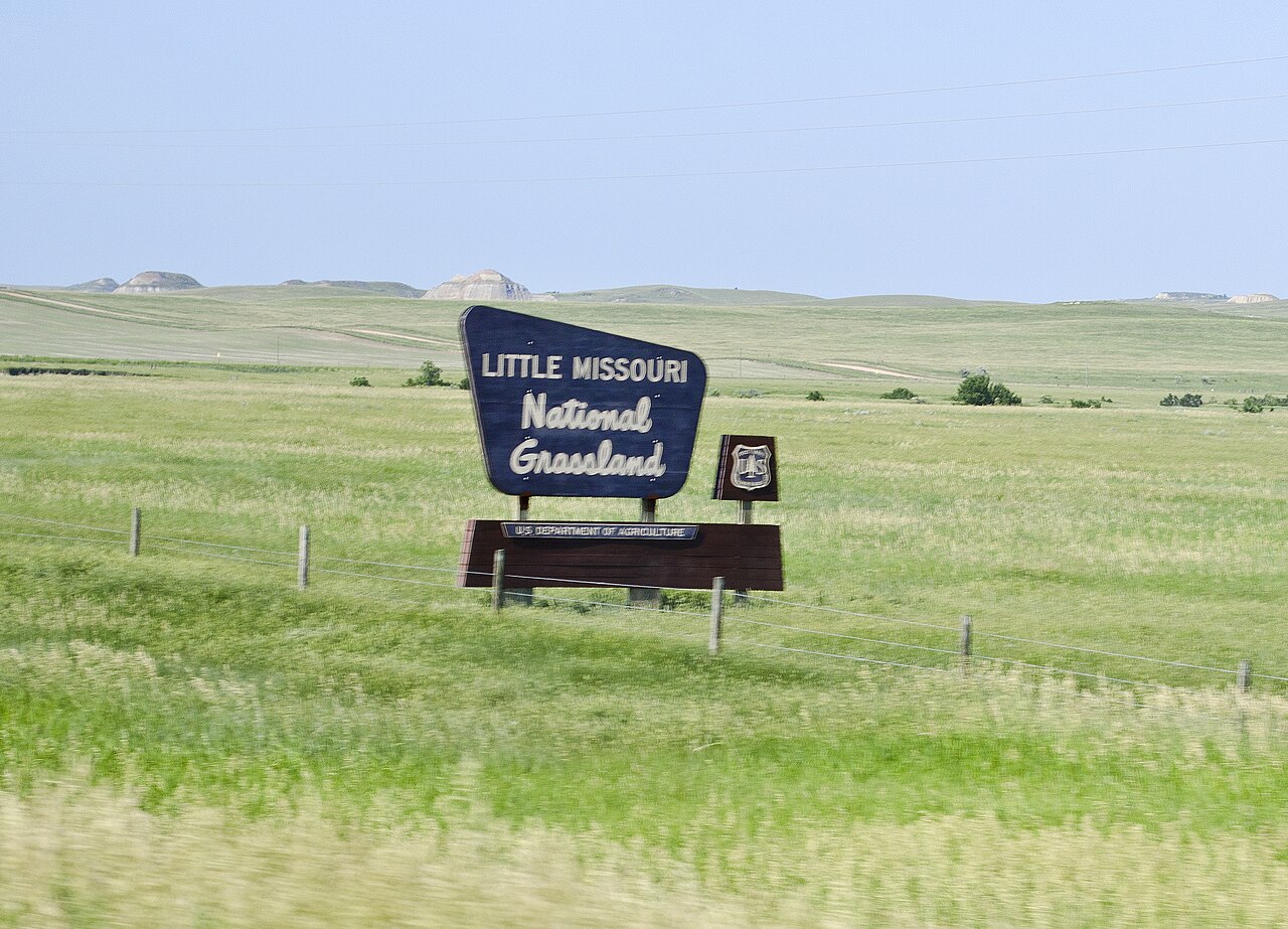 Little Missouri National Grassland - North Dakota - 2013-07-03 (9281379436), illustrative activity photo