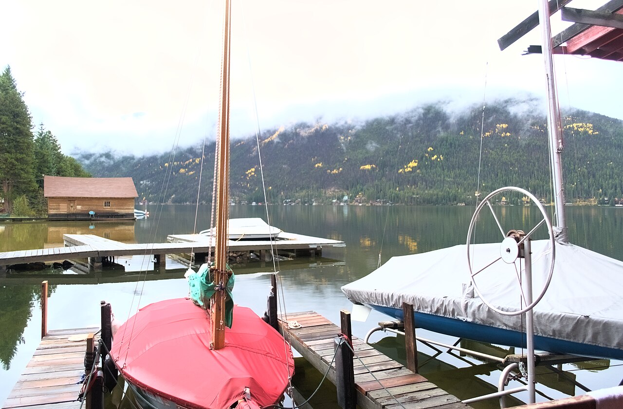 Grand Lake, Colorado marina, illustrative activity photo