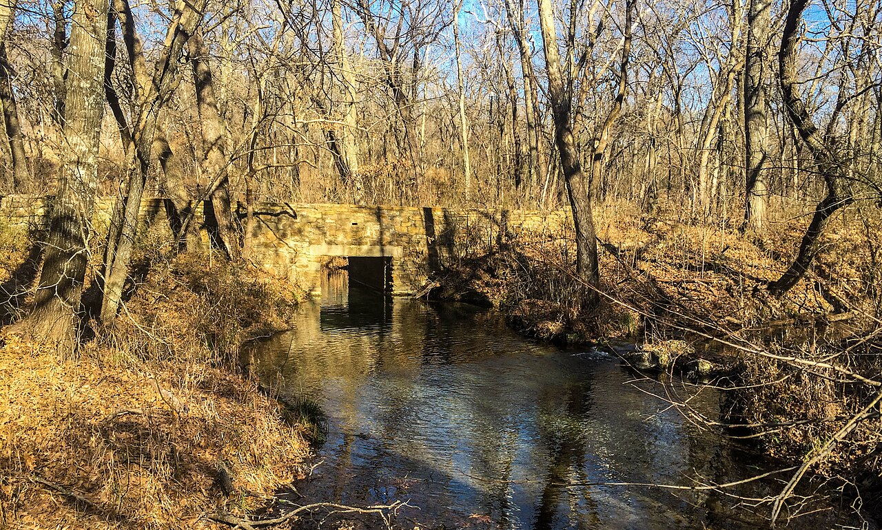 Chickasaw National Recreation Area (ca95849d-6e59-4480-b6f4-3f6f8f46e46e), illustrative activity photo