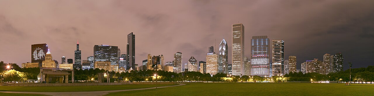 Chicago Grant Park night pano, illustrative activity photo