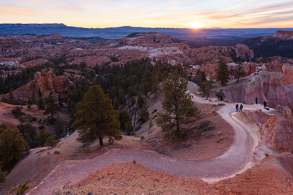 Sunrise Point Bryce Canyon November 2018 HDR, illustrative activity photo