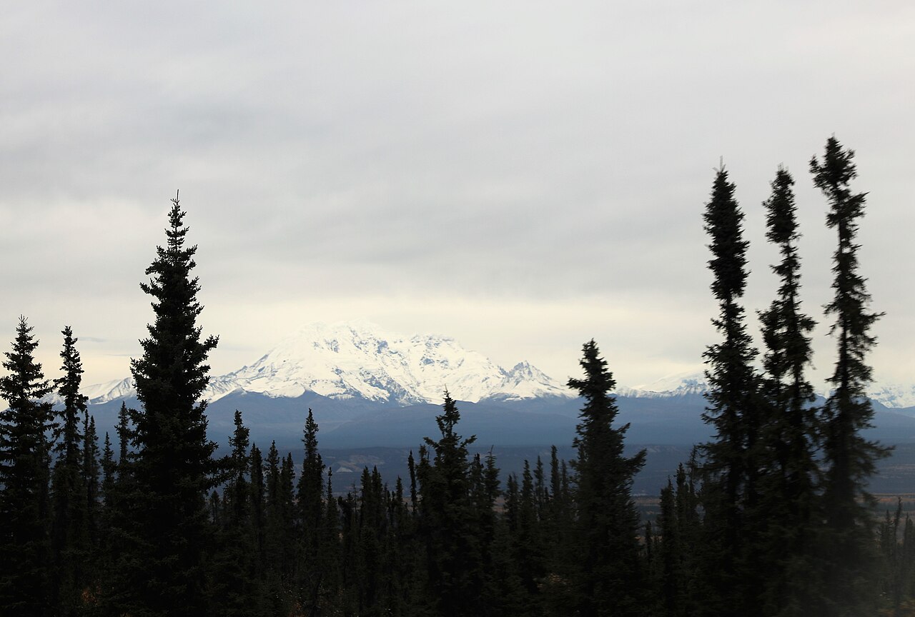 Wrangell-St. Elias National Park and Preserve ENBLA03, illustrative activity photo