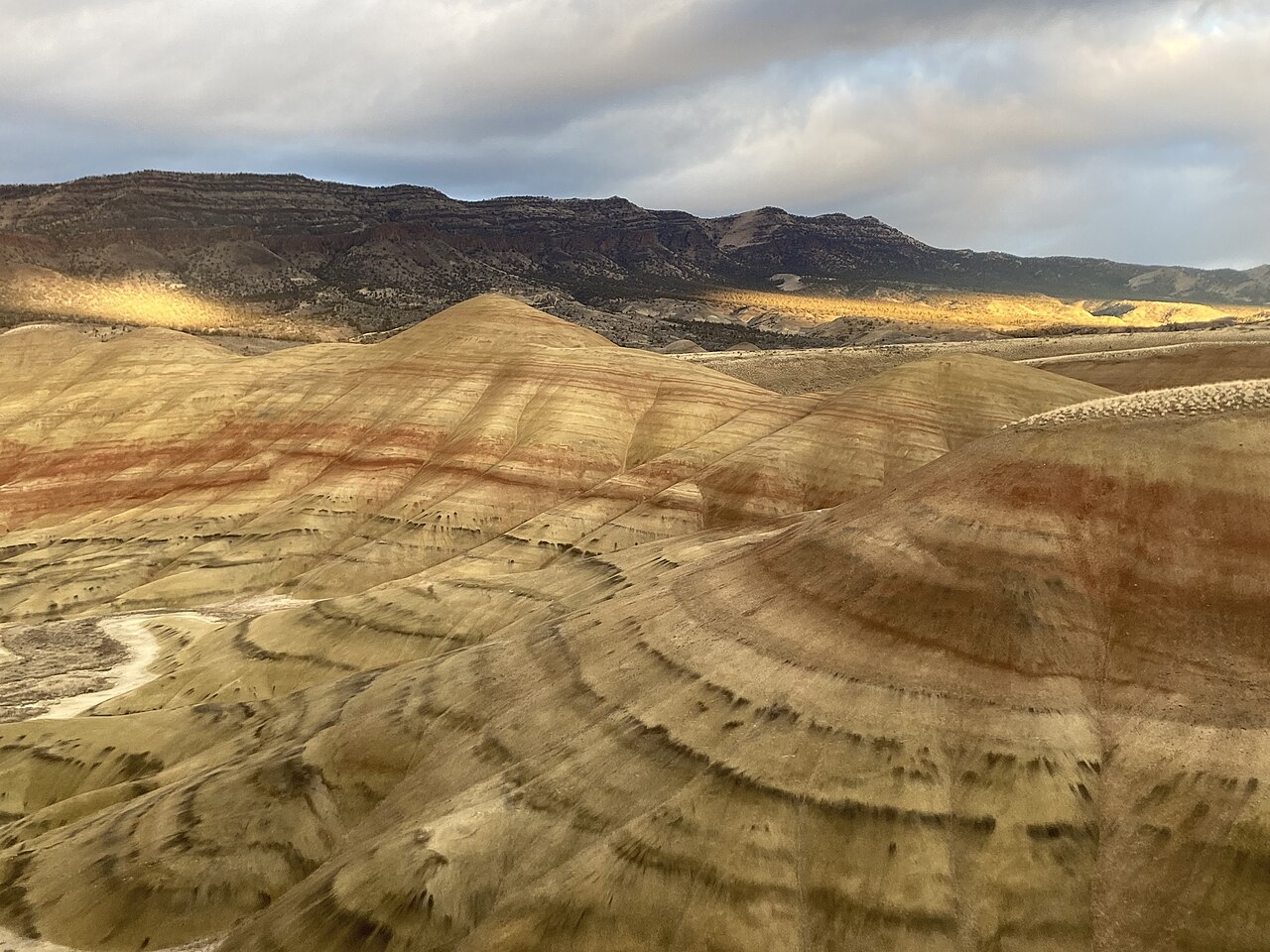 Painted Hills of Oregon 01, illustrative activity photo
