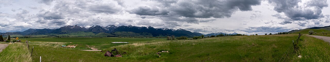 2025-06-02-225720 USA Montana Livingston 1434.0-Pano, illustrative activity photo