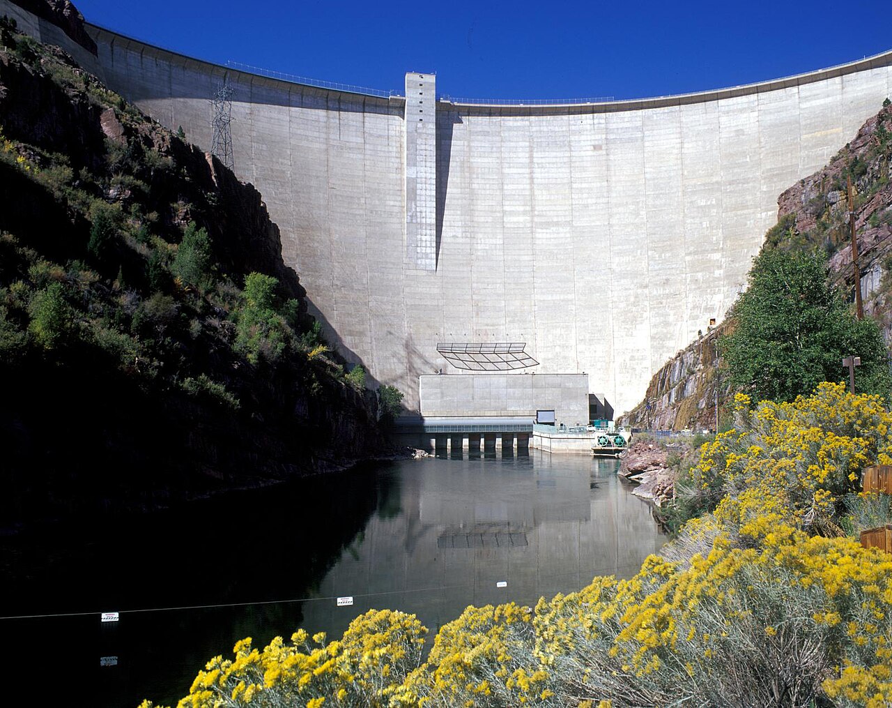 Flaming Gorge (14601229367), illustrative activity photo
