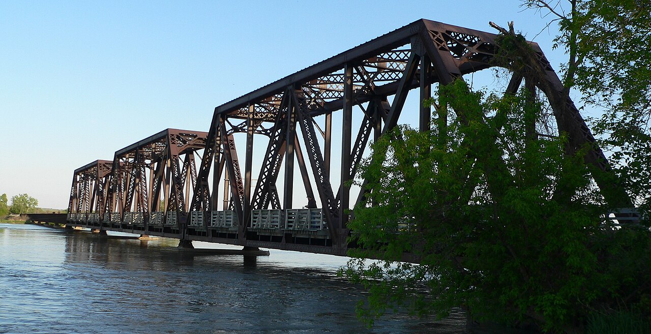 Niobrara State Park bridge from NW 2, illustrative activity photo