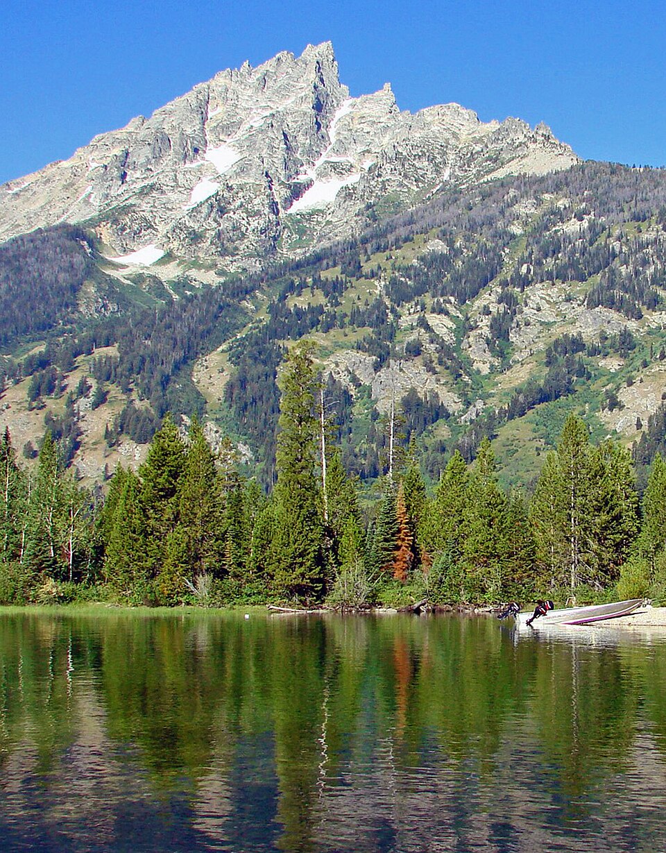 Reflections on Jenny Lake, Grand Teton 2011 (23524668999) — illustrative photo, not partner inventory