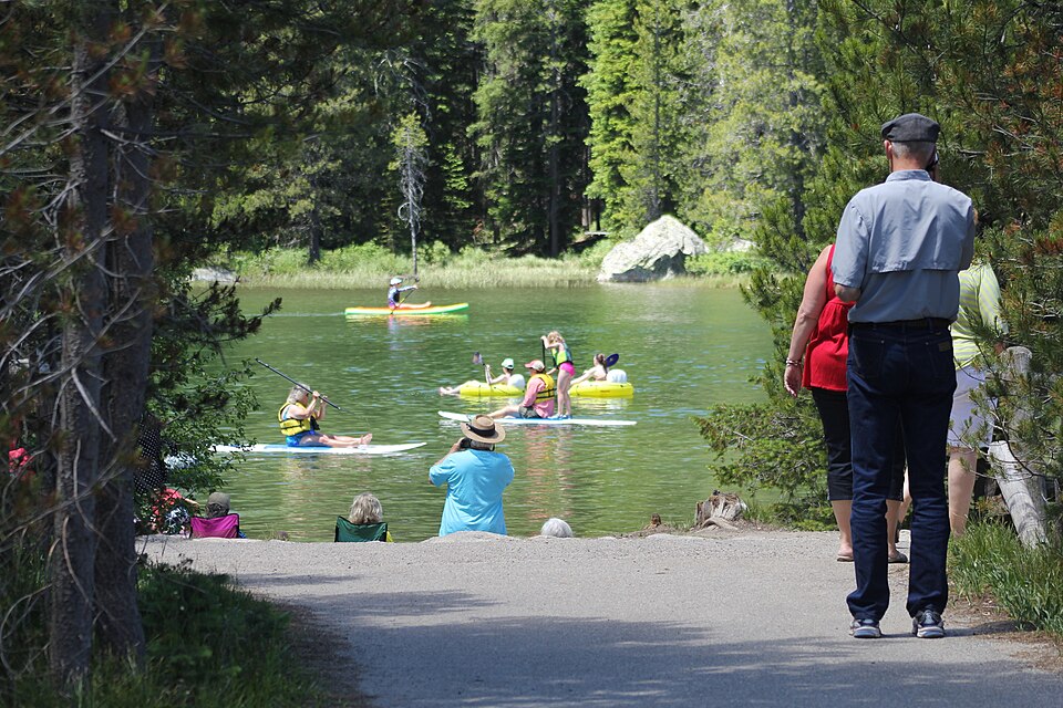 Visitors enjoy water access (Grand Teton NP) (3d6ad830-1dd8-b71b-0b52-3139d508042d), illustrative activity photo