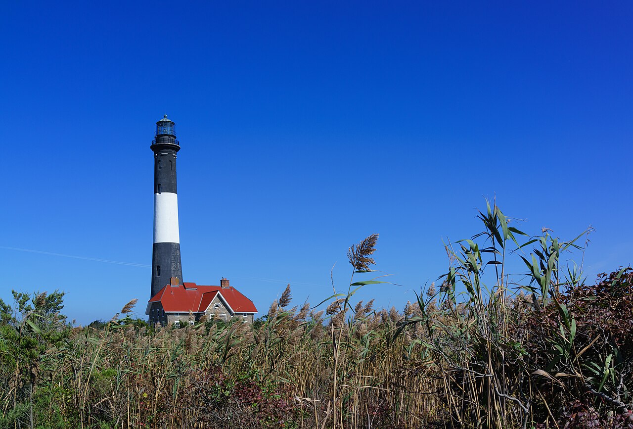 Fire island light (37260330800), illustrative photo