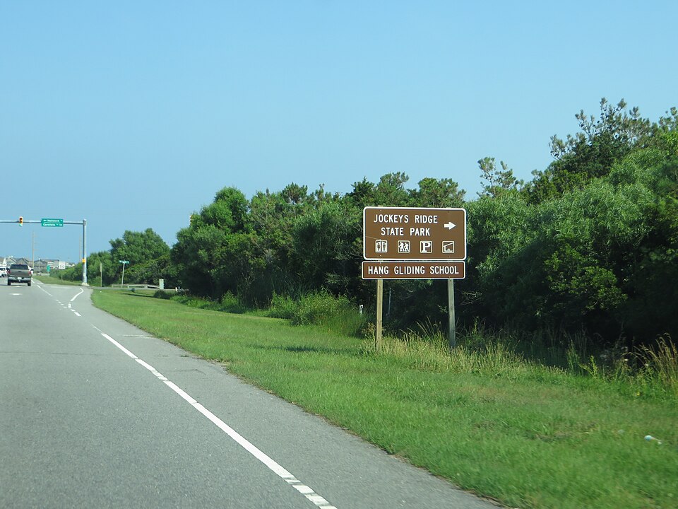 Jockeys Ridge State Park, Nags Head, North Carolina (14260797530), illustrative activity photo