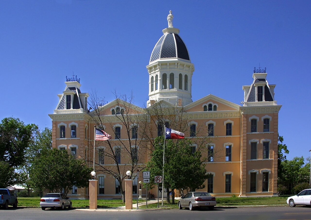Marfa courthouse, illustrative activity photo