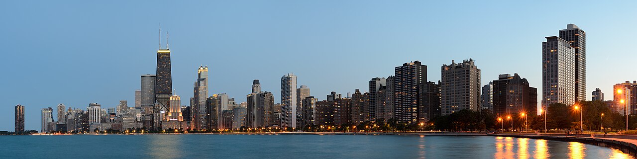Chicago from North Avenue Beach June 2015 panorama 2, illustrative activity photo