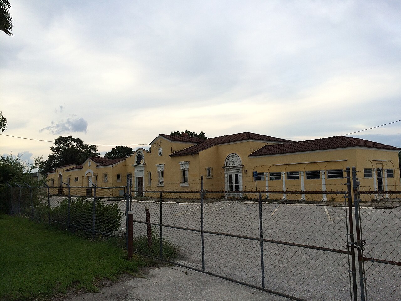 Old Fort Myers SAL depot, illustrative activity photo