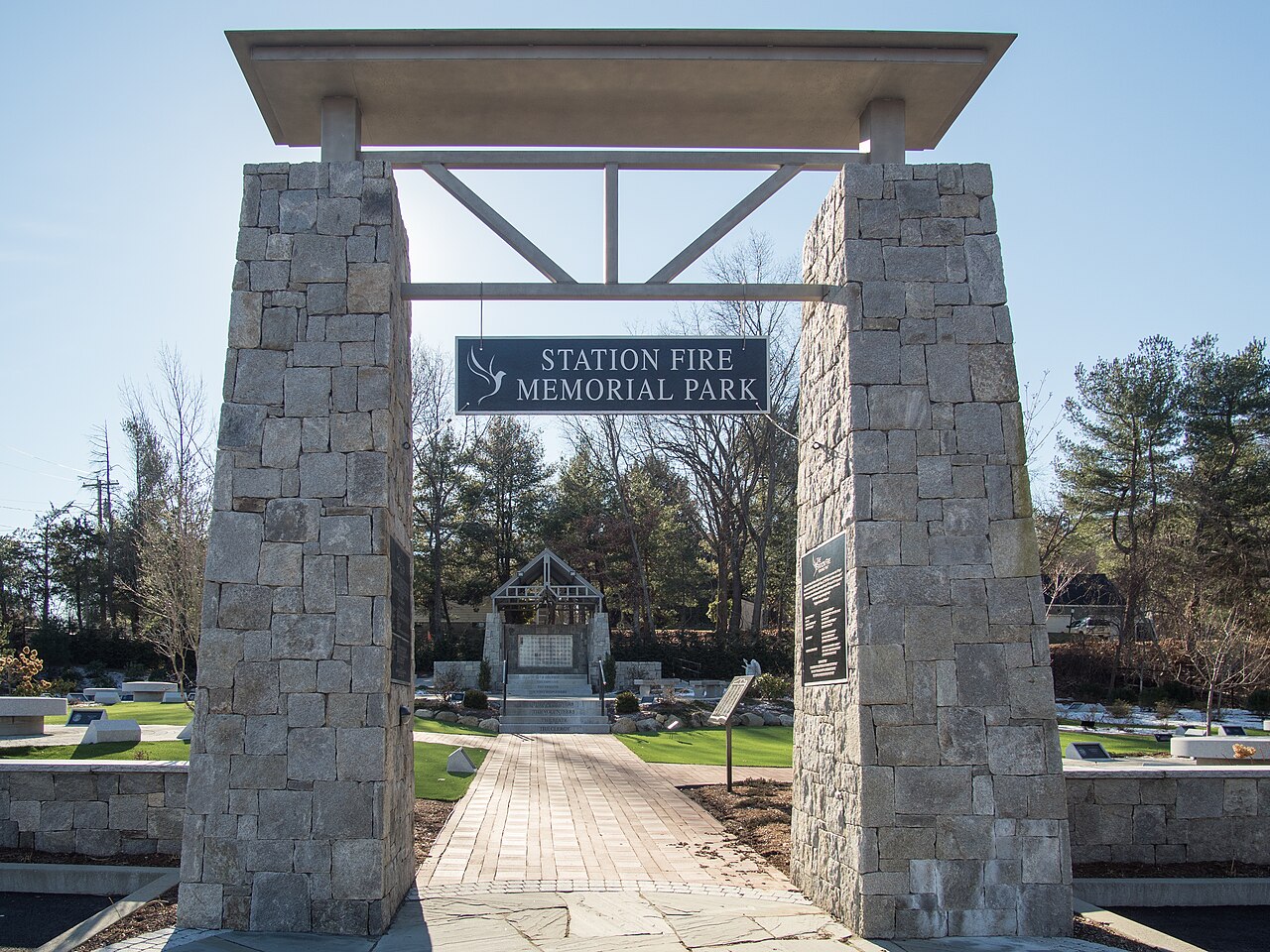 Station Fire Memorial Park (71985), illustrative photo