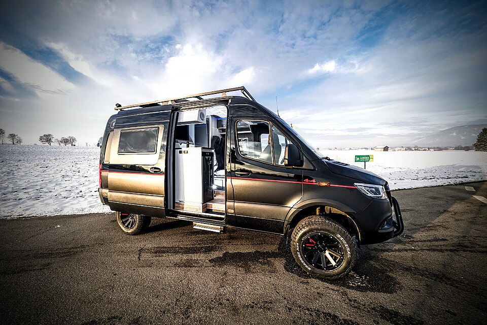 Offroad sprinter vr vans, illustrative photo