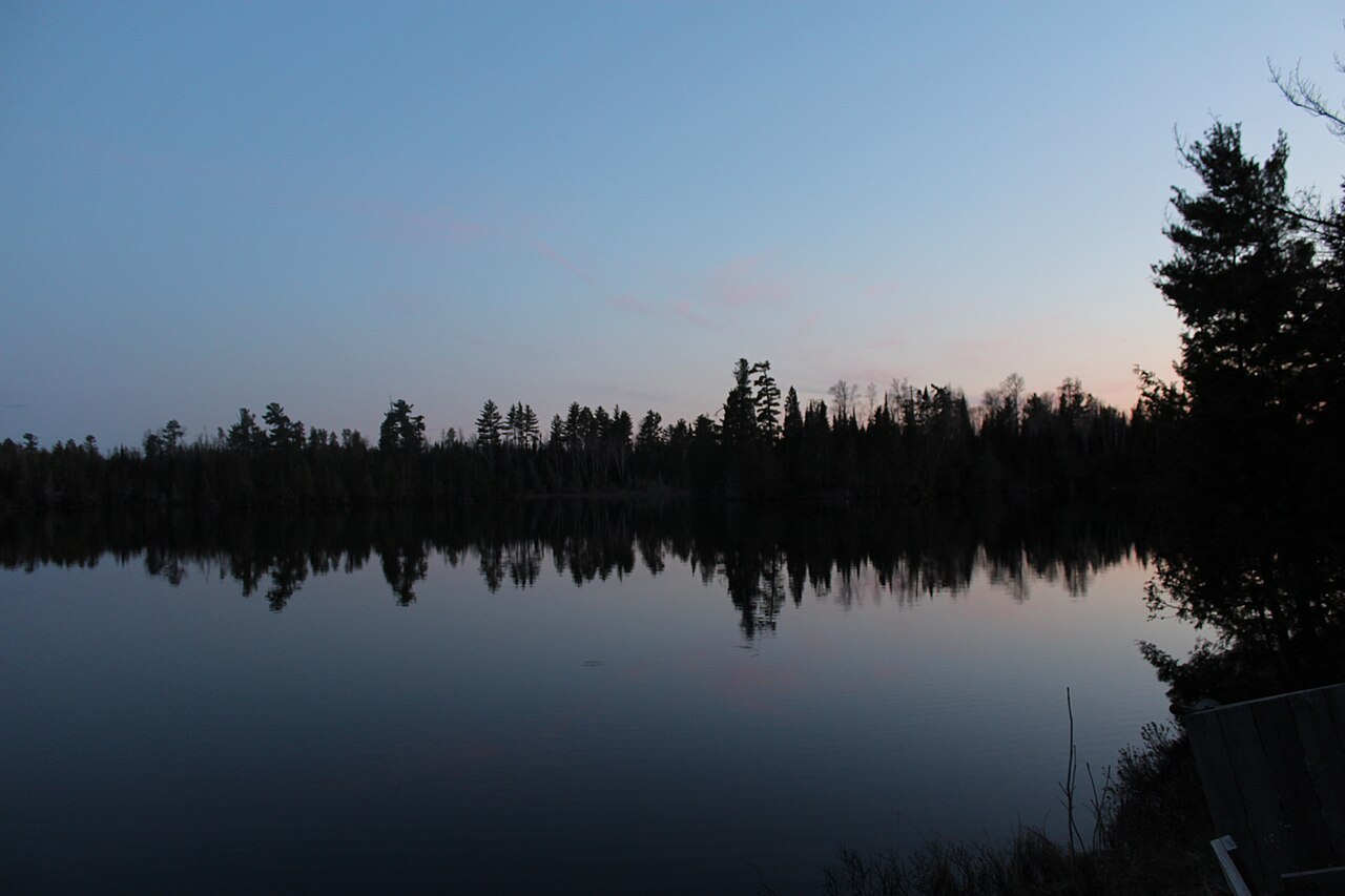 Lake in Superior National Forest, illustrative photo