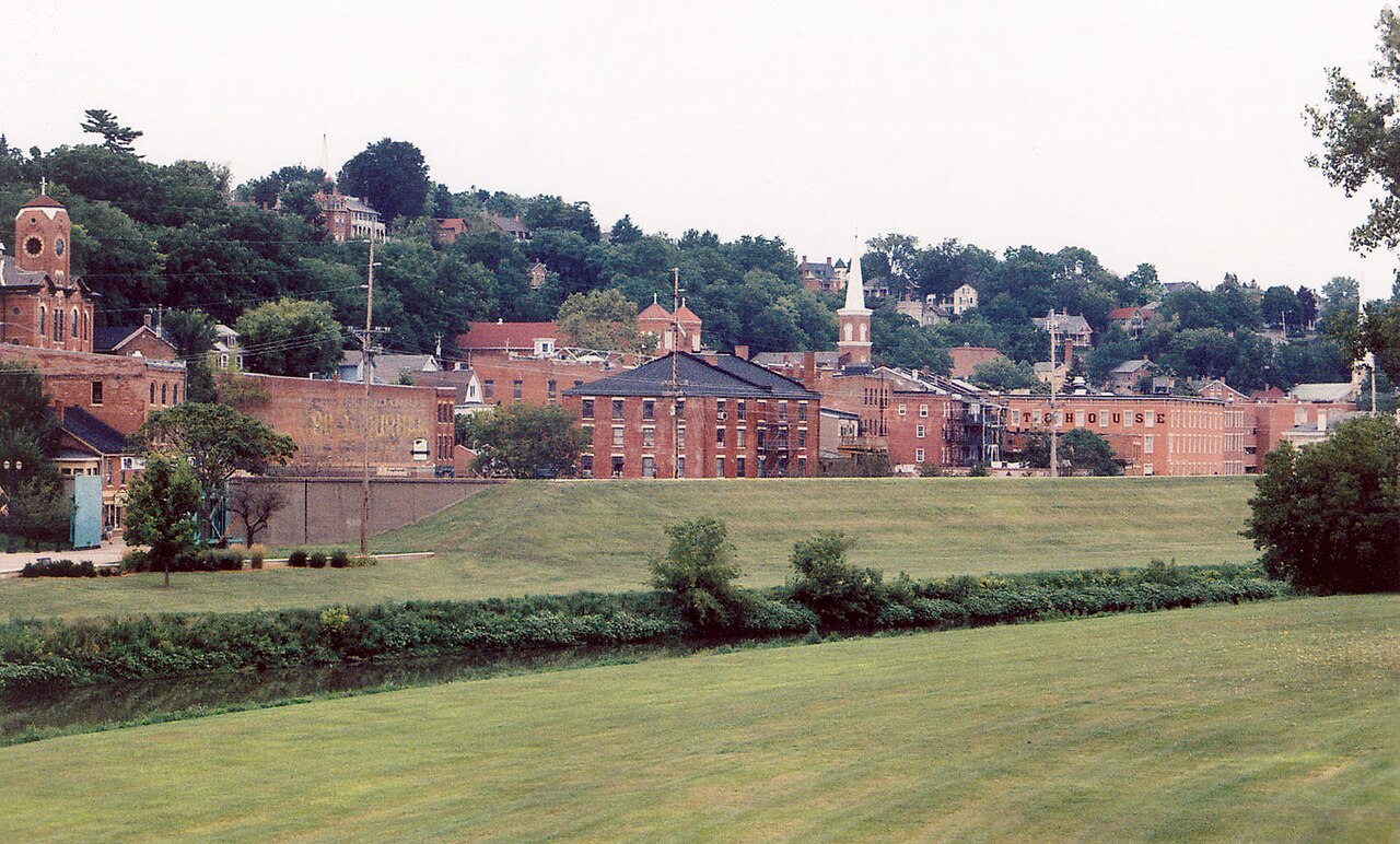 Galena Illinois skyline, illustrative activity photo