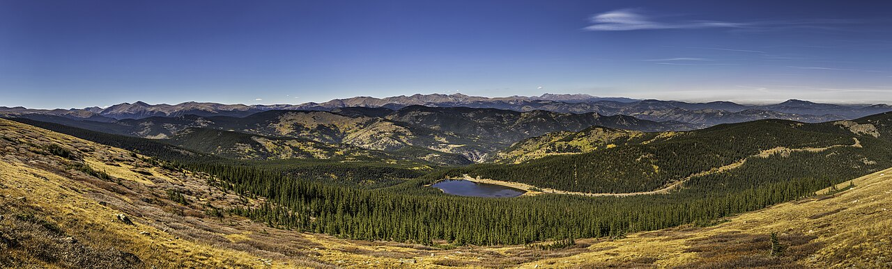 Road to the Mount Evans Summit. Overlook Echo Lake Park3 — illustrative photo, not partner inventory