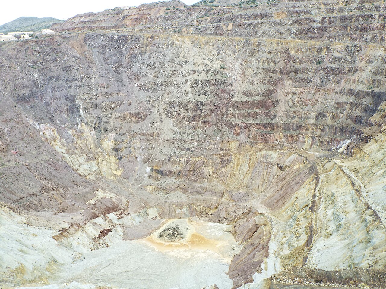 Bisbee-The Lavender Pit-1, illustrative activity photo
