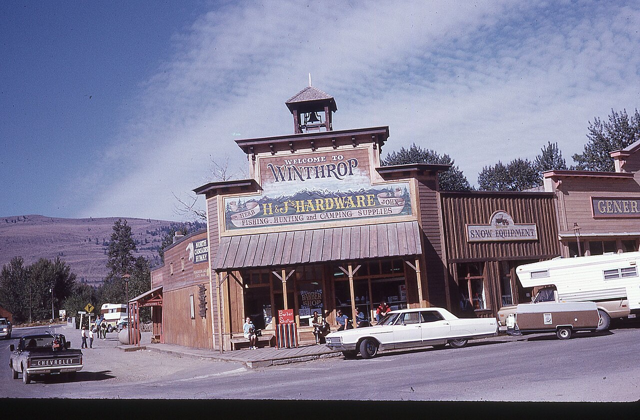 Winthrop Washington, illustrative activity photo