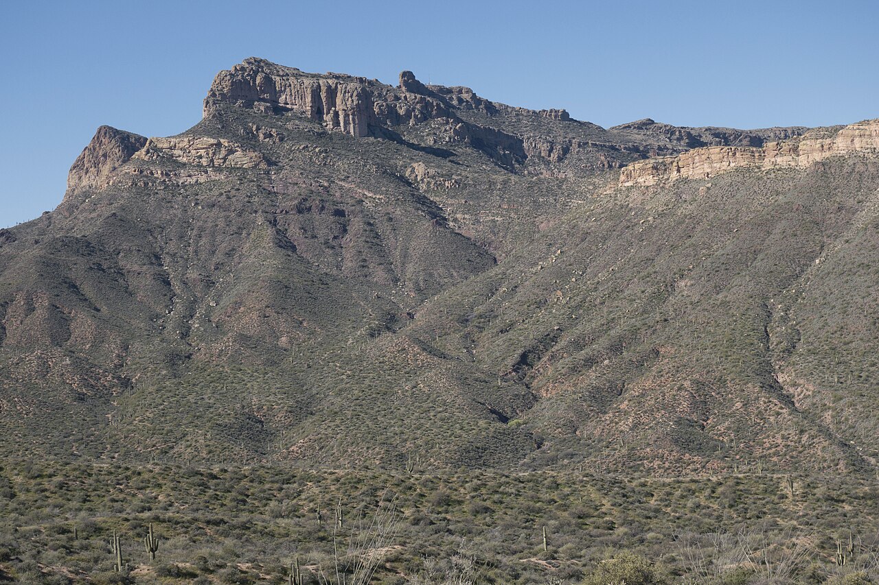 2016 Arizona Superstition Mountains Horse Mesa, illustrative activity photo