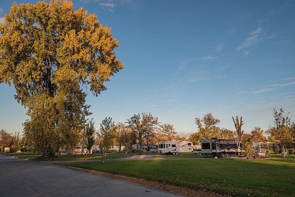 RV Camping at Red River State Recreation Area, East Grand Forks, Minnesota in Autumn (41036217362), illustrative photo