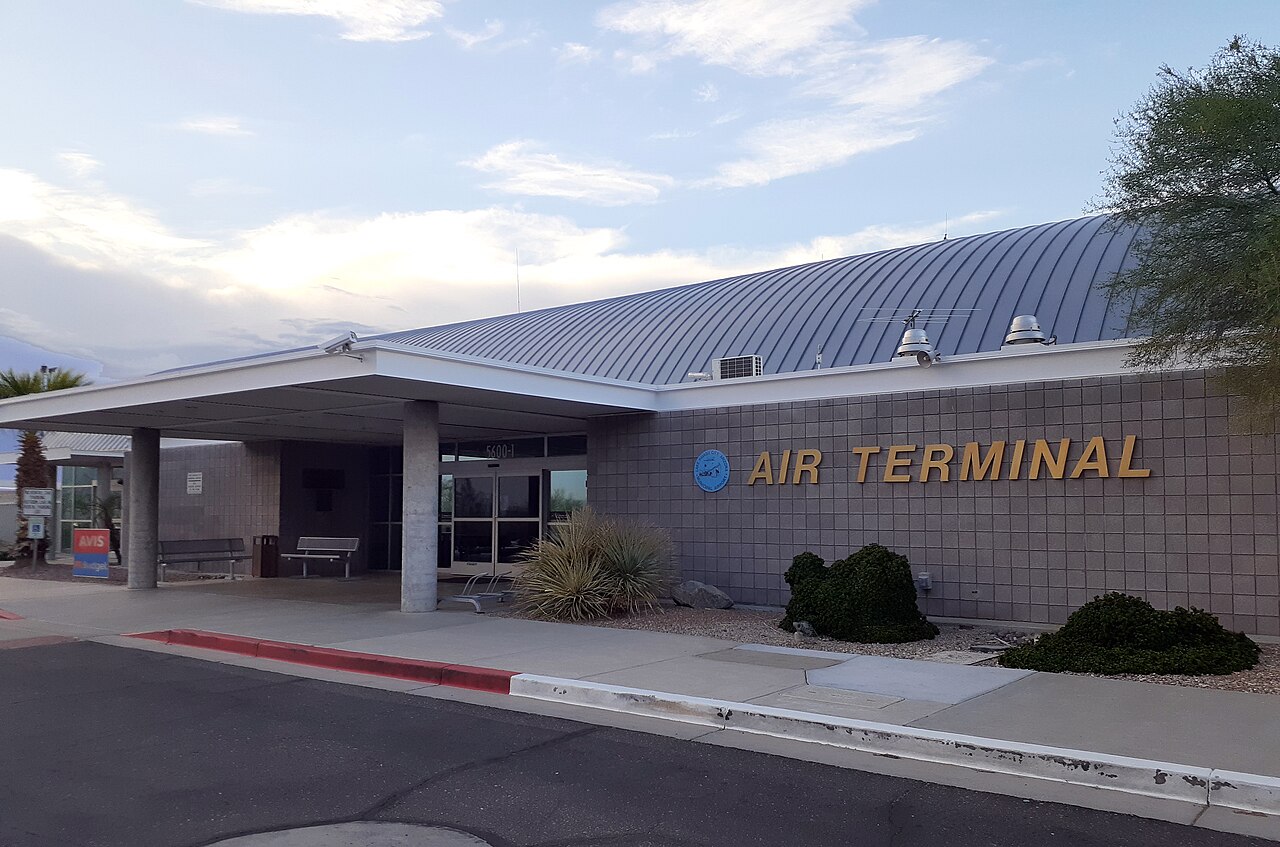 LakeHavasuCityAirportEntrance, illustrative activity photo